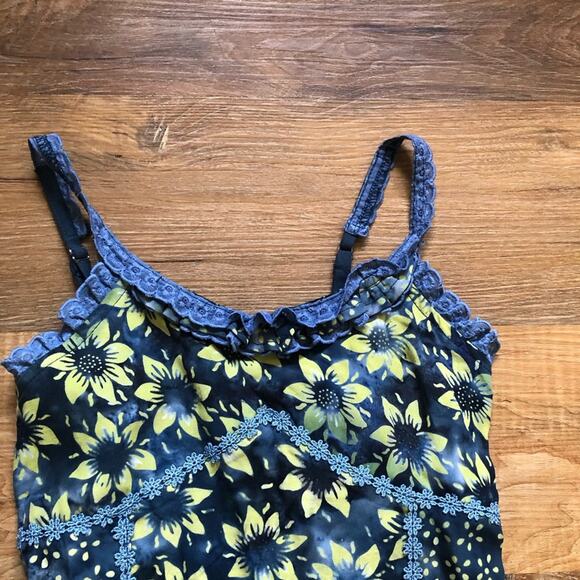 Santiki Girls’ Dress Patchwork Boho Flowers Straps Flowy Blue Multi Size 8 - Picture 3 of 9